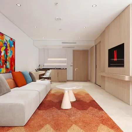 Hotel West By Ihg 5*